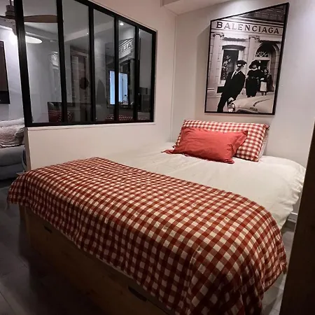 T2 Neuf Avec Loggia 5 Min Du Port De Apartment *